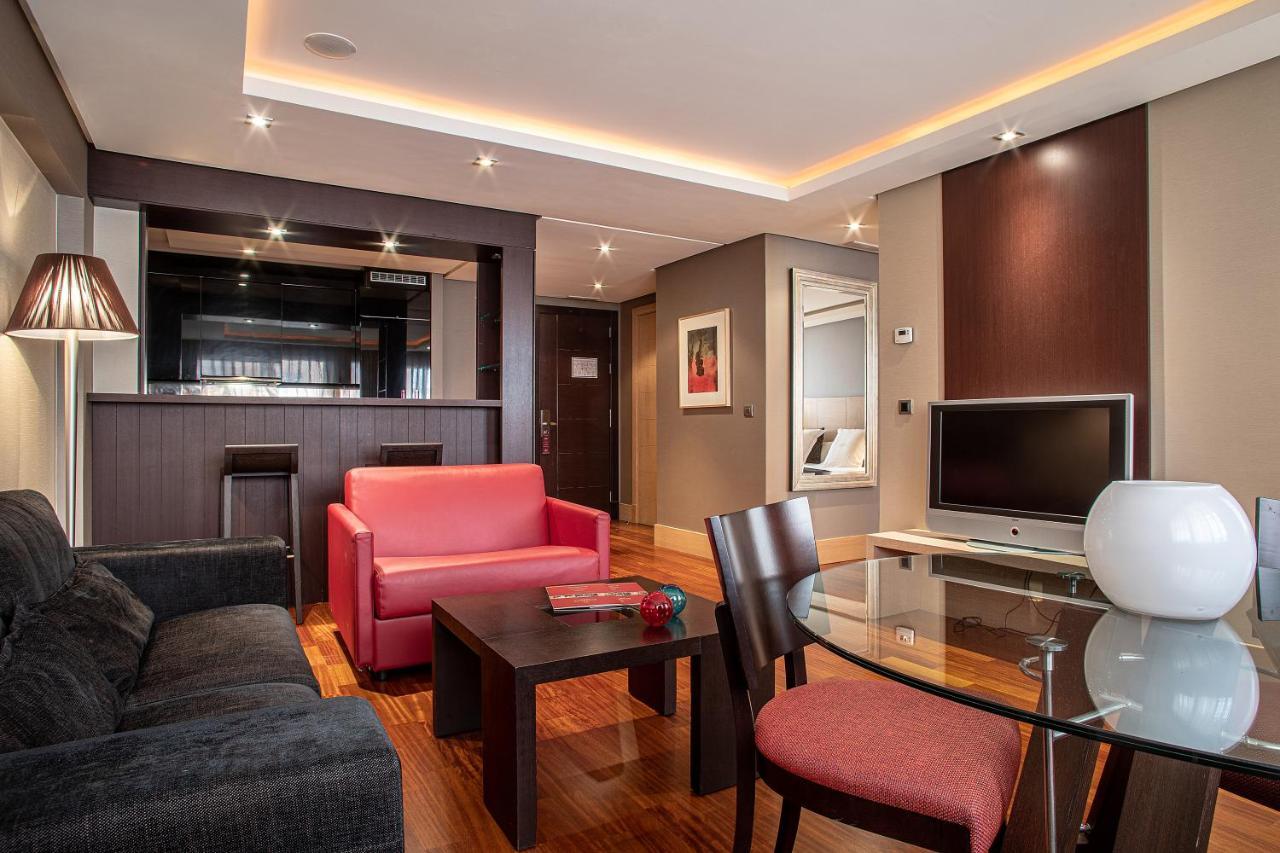 Washington Parquesol Suites & Hotel Valladolid Esterno foto