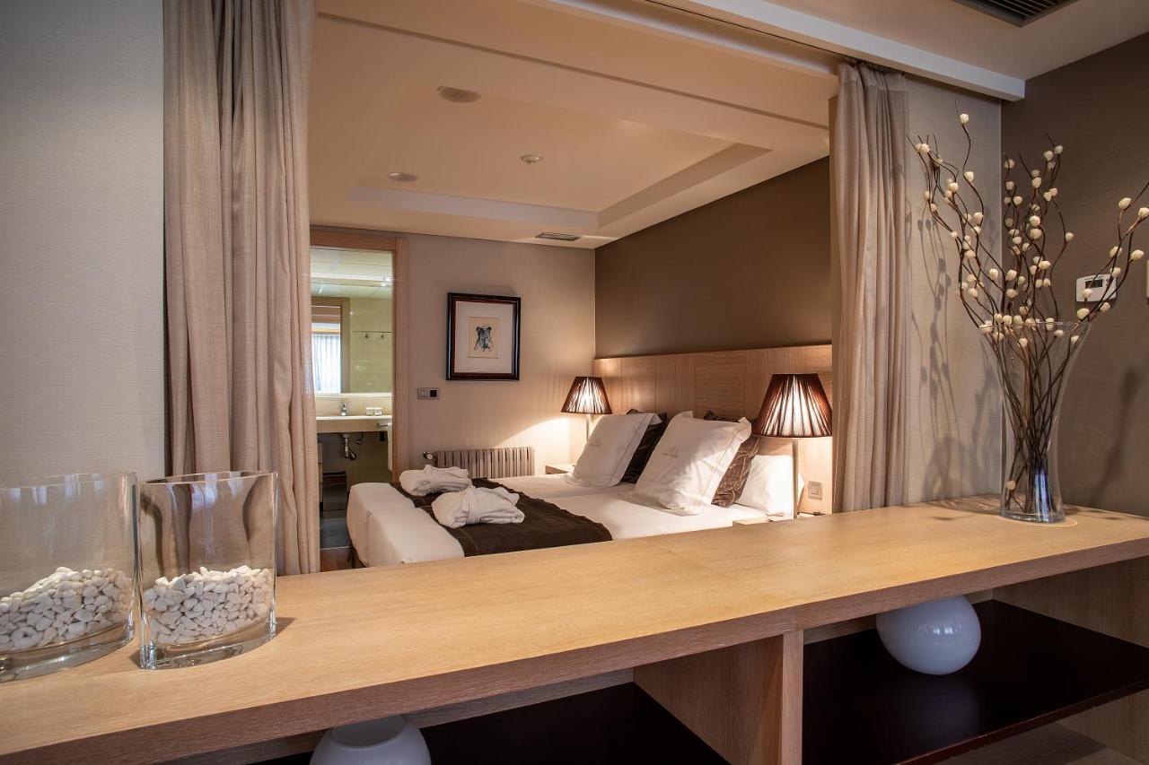 Washington Parquesol Suites & Hotel Valladolid Esterno foto