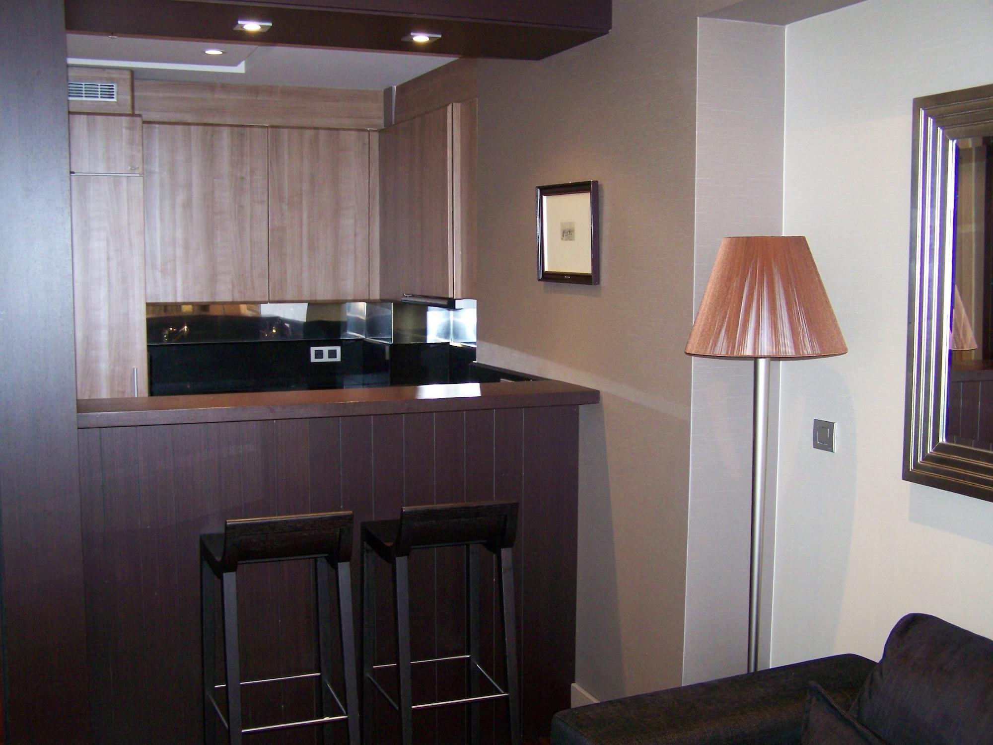 Washington Parquesol Suites & Hotel Valladolid Esterno foto