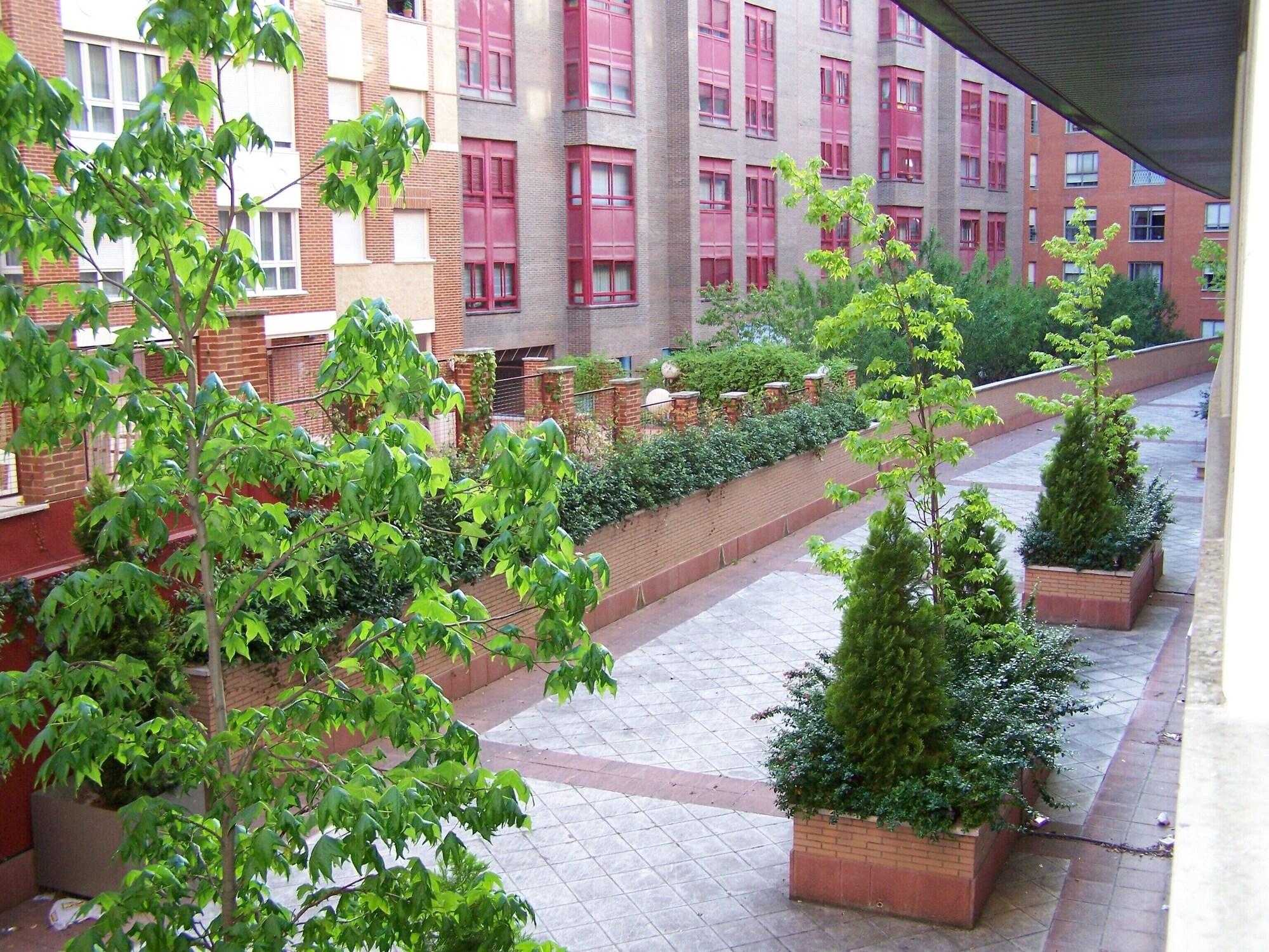 Washington Parquesol Suites & Hotel Valladolid Esterno foto